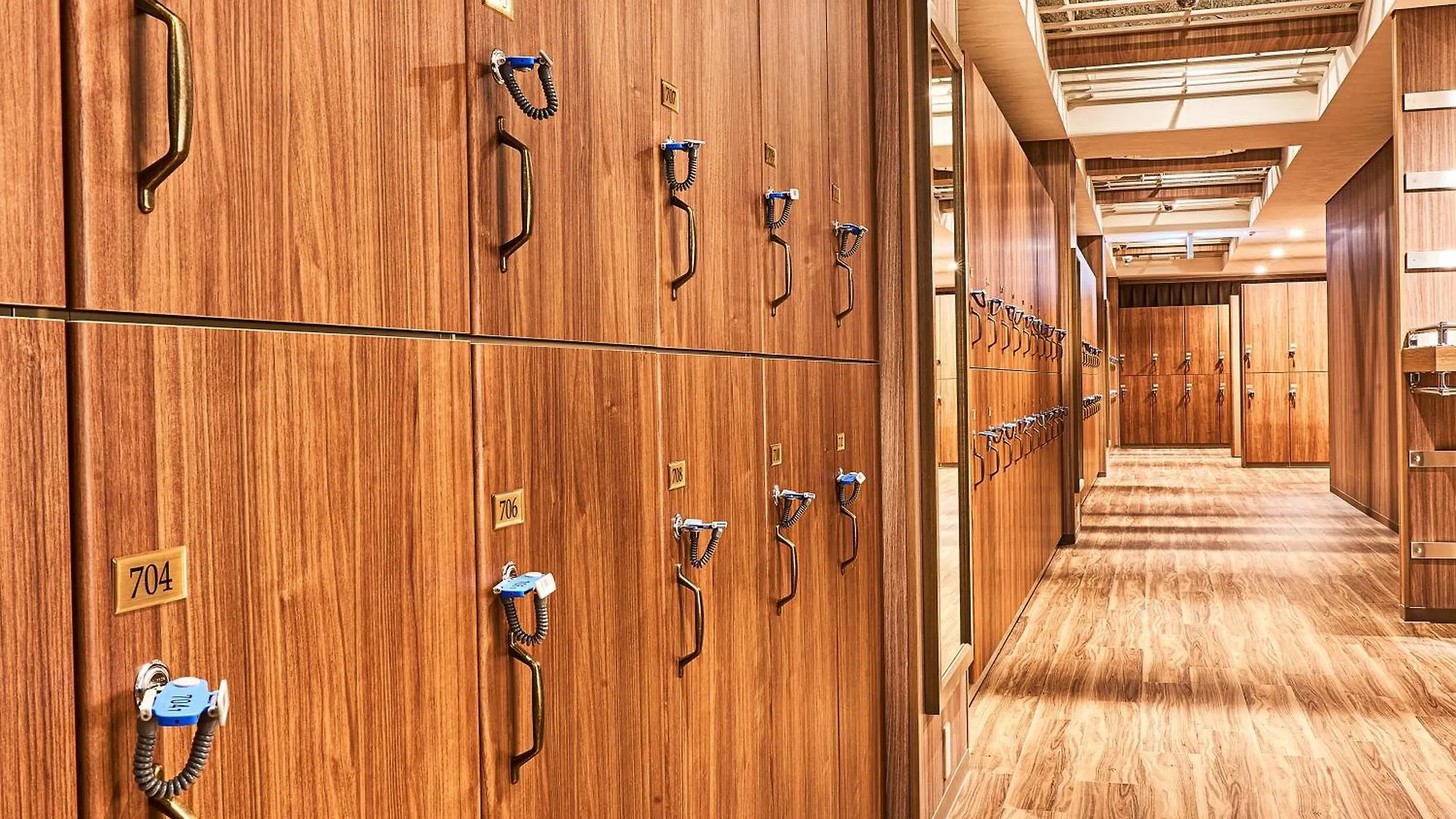 Capsule hotel Anshin Oyado Men&Women Nagoya Hotel